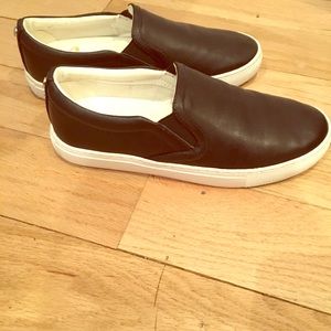 Size 5 Sam Edelman Pixie leather slip on sneakers.